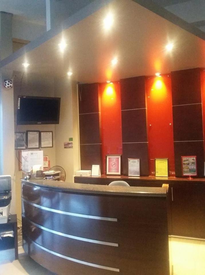 Hotel Kichi Легазпи Екстериор снимка